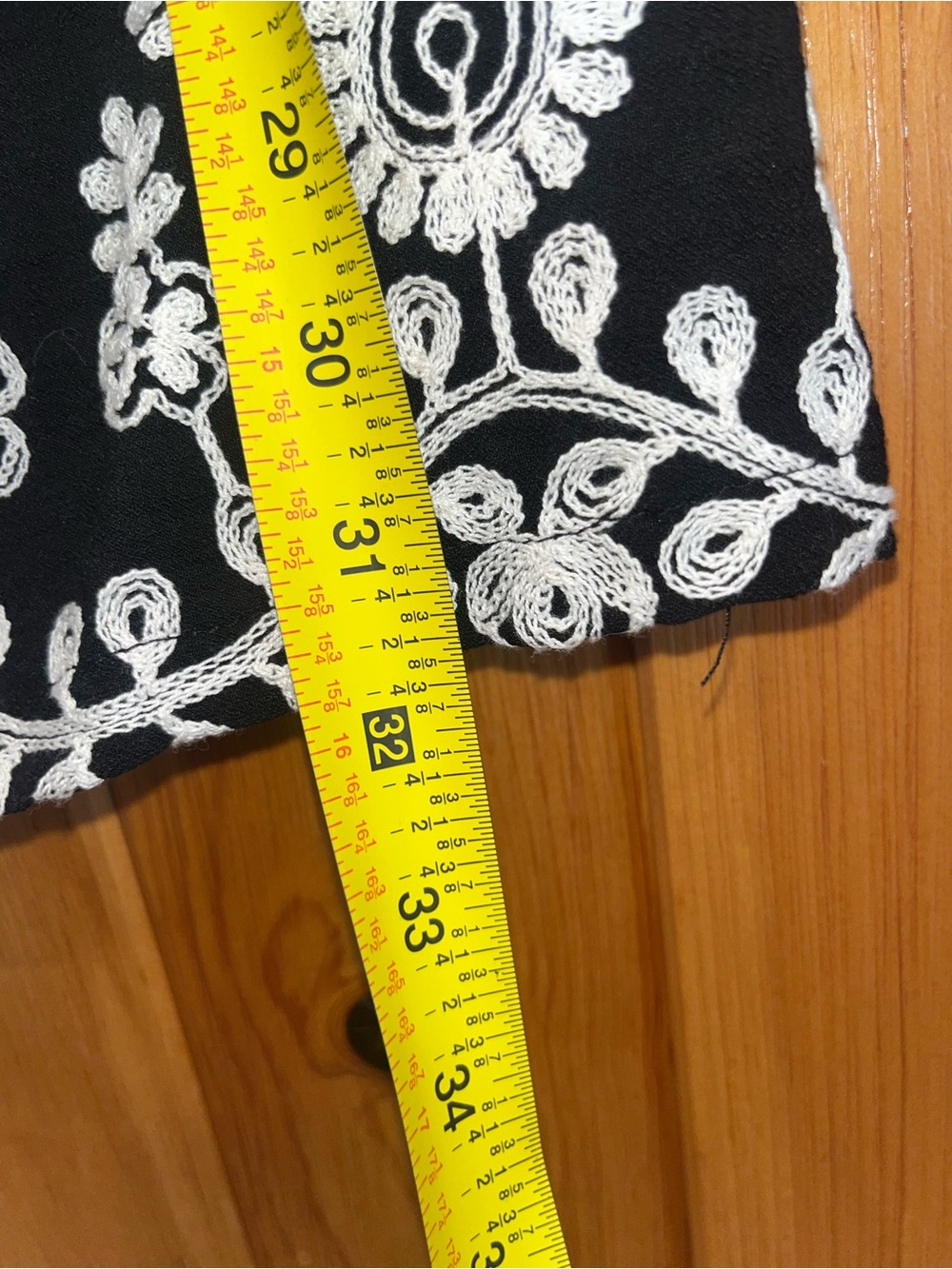 Blooming Jelly Black & White Embroidered V-Neck Swim Cover-Up Dress. NWOT - Picture 13 of 13